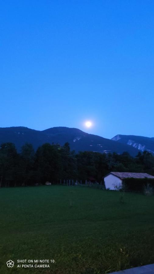 La Vallée Des Noyers