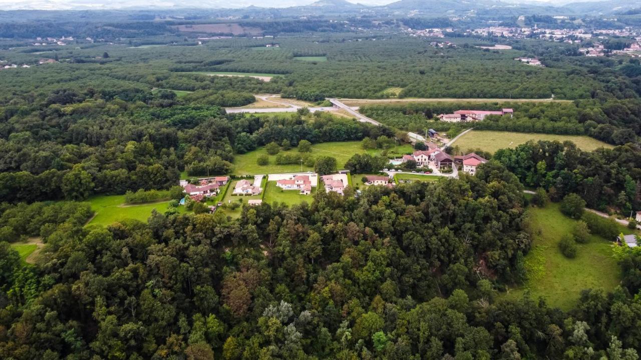 Maison d'hôtes La Vallée Des Noyers