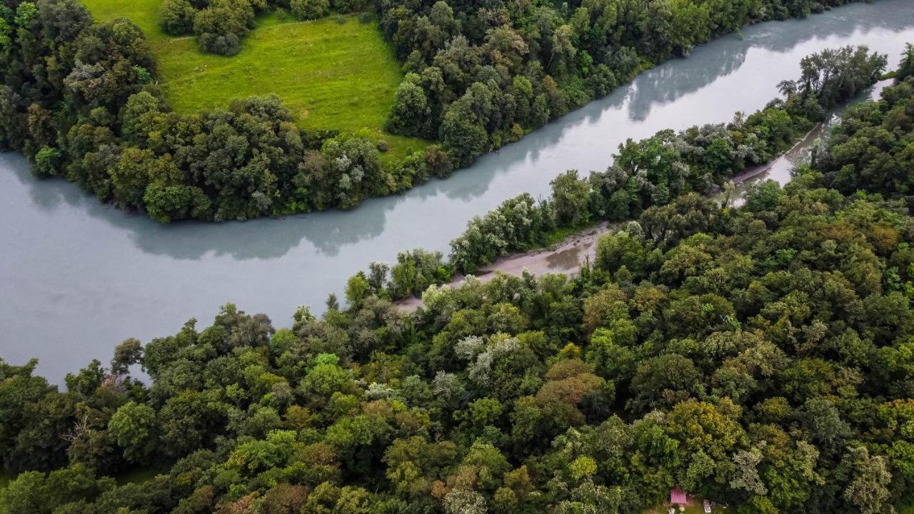 La Vallée Des Noyers 3*