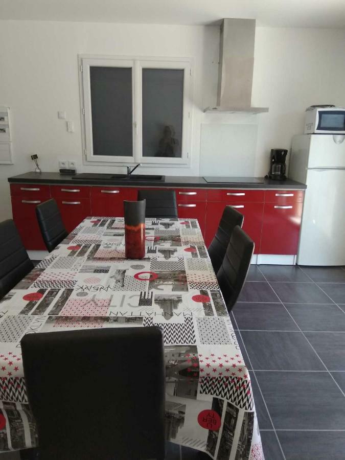 La Vallée Des Noyers 3*