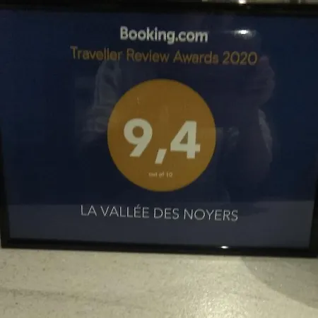 La Vallee Des Noyers Beaulieu  Exterior foto