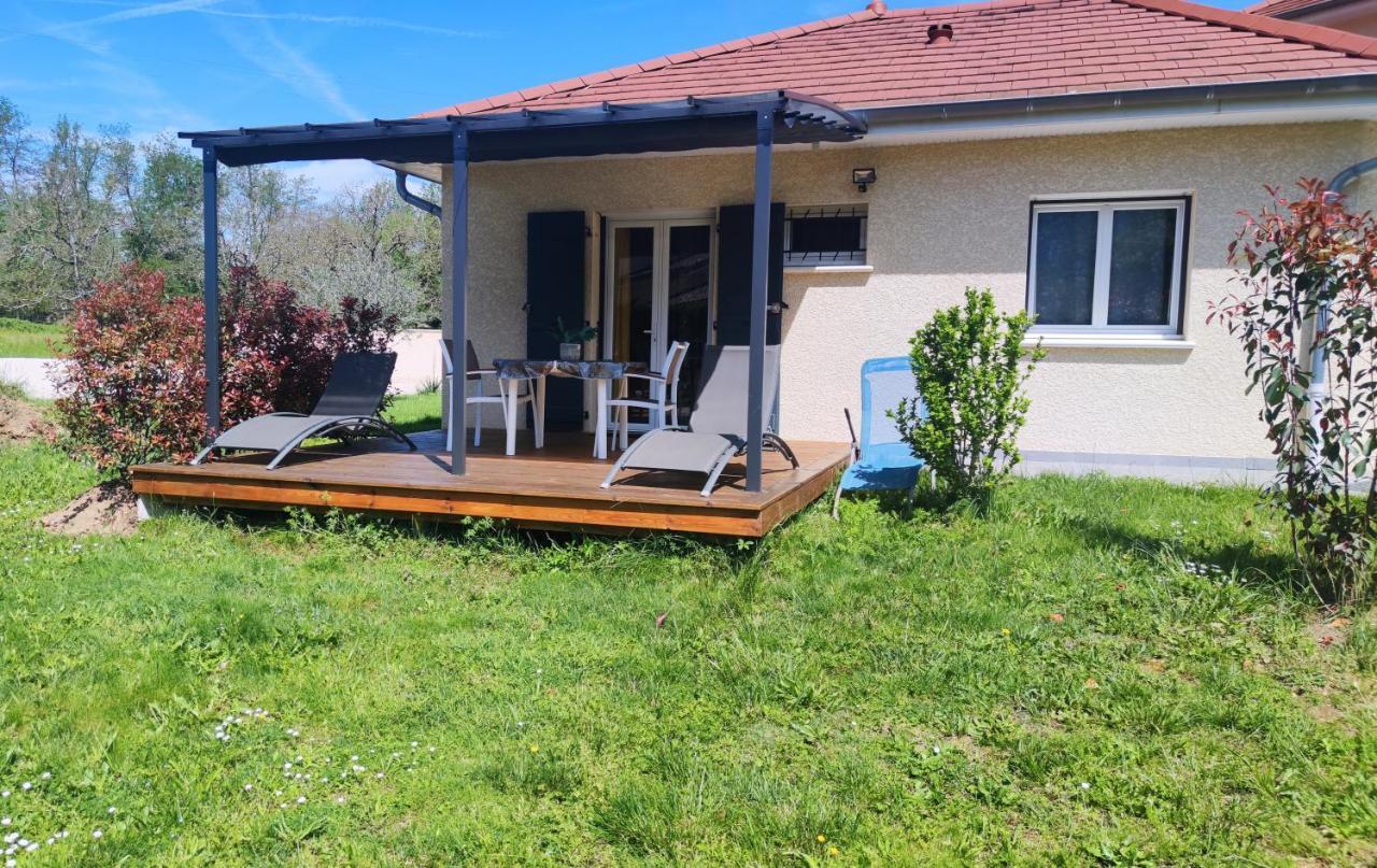 La Vallée Des Noyers 3*