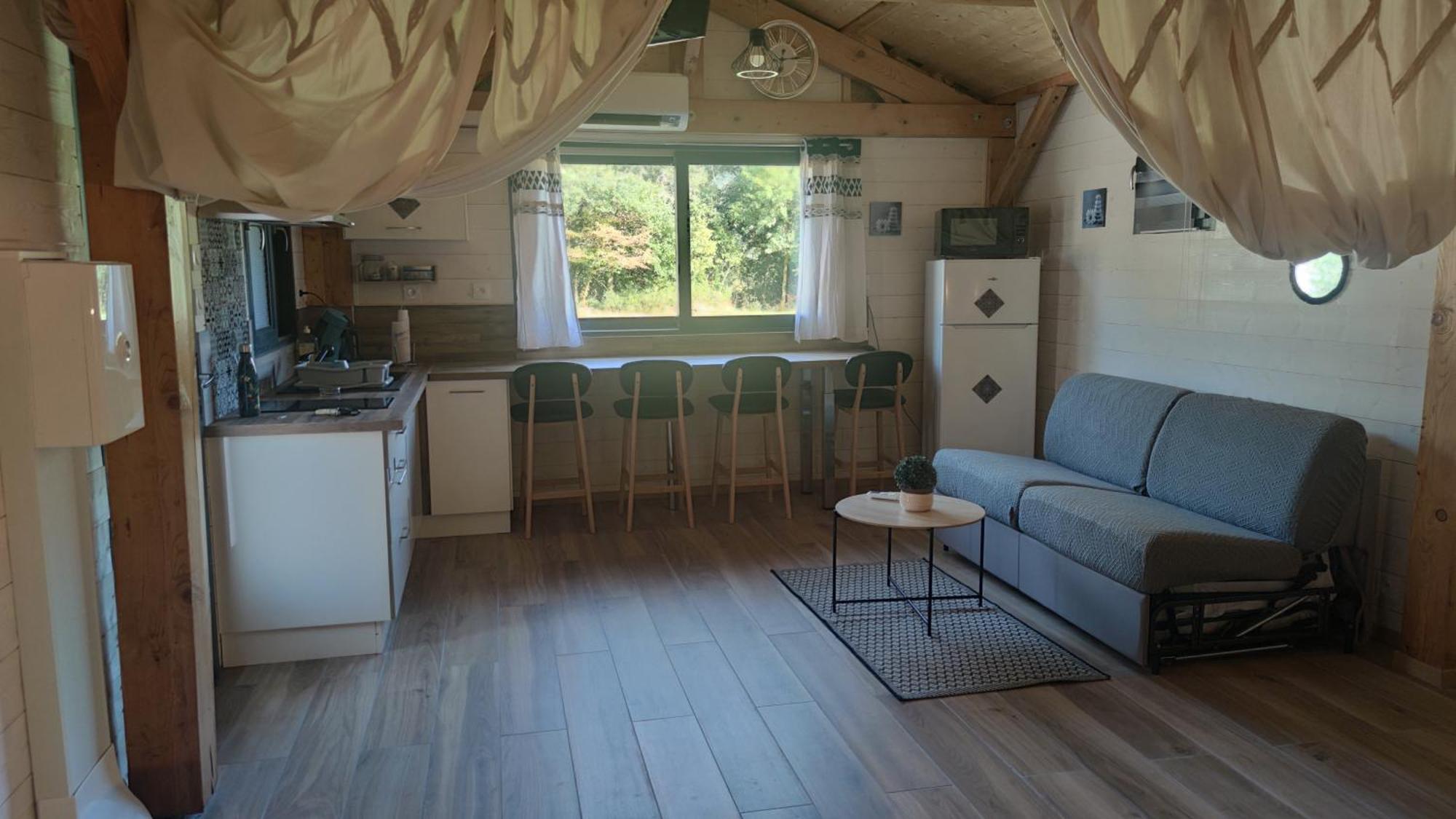Gasthof La Vallee Des Noyers 3*